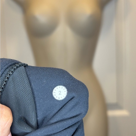 lululemon Define Jacket in Deep Coal - Picture 8 of 8